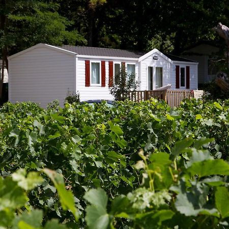 Camping Le Pressoir Petit-Palais-et-Cornemps Buitenkant foto