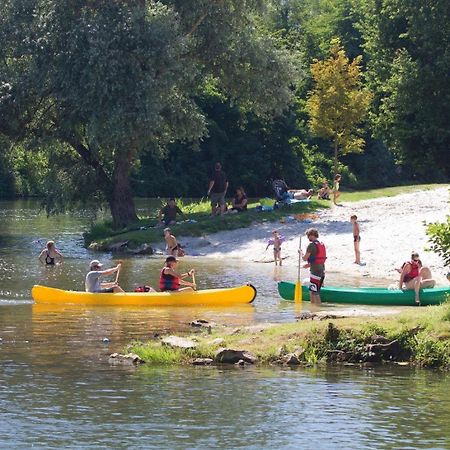 Camping Le Pressoir Petit-Palais-et-Cornemps Buitenkant foto